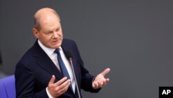 Almanya Başbakanı Olaf Scholz, Cumhurbaşkanı Recep Tayyip Erdoğan’ın NATO Zirvesi için Litvanya'ya hareketinden önce İsveç’in NATO üyeliği için Türkiye’nin AB sürecini gündeme getirmesini değerlendirdi