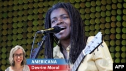 Amerikalı folk şarkıcısı Tracy Chapman