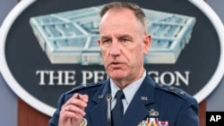 Pentagon sözcüsü Tümgeneral Patrick Ryder, yaptığı açıklamada, “ABD, İran'ın, İran destekli ortaklarının ve vekillerinin durumu istismar etmesini ya da çatışmayı genişletmesini önlemeye kararlı” dedi. 