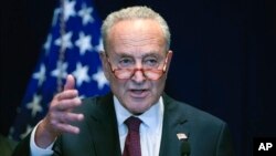 Foto Achiv: Lide Majorite Sena Etazini an, Demokrat Chuck Schumer, ki reprezante Nouyok nan Sena a, 9 Oktob, 2023. 