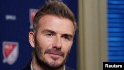 Foto Achiv: Ansyen vedet foutbol Britanik ak pwopriyete ekip MLS (Major League Soccer) David Beckham, pandan yon entevyou nan Nouyok, 26 Fevriye 2020.