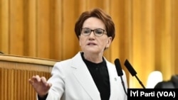 Meral Akşener