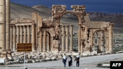 Thành phố Palmyra là nơi tọa lạc một địa điểm di sản thế giới lớn của UNESCO mà các chuyên gia lo ngại các phần tử cực đoan có thể cướp phá và làm hư hại.