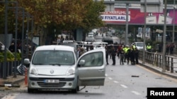 Ankara’da İçişleri Bakanlığı'na bir araçla bombalı saldırı düzenlendi