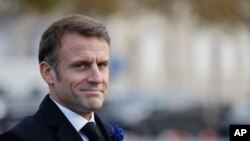 Macron laiklik konusunda eleştirilerin hedefinde