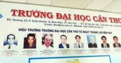 Những Hiệu trưởng Viện Đại học Cần Thơ từ ngày thành lập tới nay; từ trái, 1. GS Phạm Hoàng Hộ, 1966-1970; 2. GS Nguyễn Duy Xuân, 1970-1975; 3. Ông Phạm Sơn Khai, 1976-1989; 4. GS Trần Phước Đường, 1989-1997; 5. TS Trần Thượng Tuấn, 1997-2002; 6. TS Lê Quang Minh, 2002-2006; 7. GS Nguyễn Anh Tuấn, 2007-2012; 8. TS Hà Thanh Toàn, 2013 đến nay. [nguồn: tư liệu Lê Anh Tuấn]