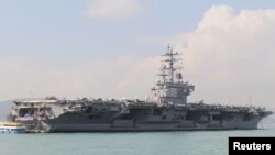 Tàu sân bay Mỹ USS Ronald Reagan.