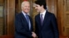 Thủ tướng Canada muốn làm việc với ông Biden về biến đổi khí hậu