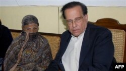 Ông Taseer, tỉnh trưởng tỉnh Punjab đã bị một cận vệ bắn chết ngày 4/1/2011