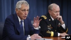 ABD Savunma Bakanı Chuck Hagel ve Genelkurmay Başkanı Orgeneral Martin Dempsey