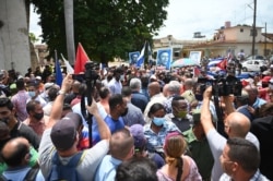 Chủ tịch Cuba Miguel Diaz-Canel ở San Antonio de los Banos, Cuba, ngày 11/7/2021.