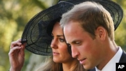 Britain's Prince William and Kate Middleton leave the wedding of their friends Harry Mead and Rosie Bradford in the village of Northleach, England, in this October 23, 2010, file photo. According to an announcement from Clarence House in London, Tuesday 