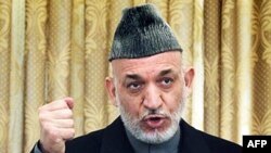 Tổng thống Karzai bị áp lực từ phía Hoa Kỳ và các quốc gia đồng minh Tây phương khác để phải dẹp tham nhũng