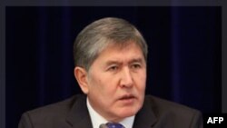 Tổng thống Almazbek Atambayev của Kyrgyzstan