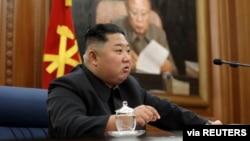 Lãnh tụ Triều Tiên Kim Jong Un chủ trì cuộc họp của Quân ủy Trung ương của Đảng Lao động Triều Tiên.