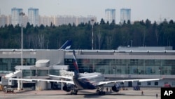 Chiếc máy bay Airbus A330 của hãng Aeroflot tại sân bay Sheremetyevo ở Moscow. Snowden không có mặt trên chuyến bay từ Moscow đi Havana.