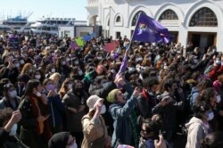 Hükümetin İstanbul Sözleşmesi'nden çekilme kararı İstanbul'da protesto edildi, 27 Mart 2021.