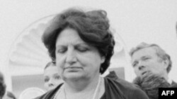 Helen Thomas (hình năm 1976)