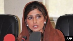 Bà Hina Rabbani Khar tuyên thệ nhậm chức Bộ trưởng Ngoại giao Pakistan hôm 19/7/11