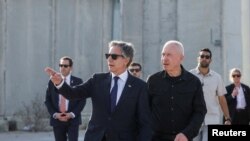 FILE PHOTO: U.S. Secretary of State Blinken visits the Kerem Shalom border crossing to Gaza