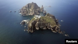 Nhóm đảo Nam Triều Nam Triều Tiên gọi là Dokdo và Nhật Bản gọi là Takeshima