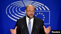 Avrupa Parlamentosu Başkanı Martin Schulz son dönemde insan hakları ve basın özgürlüğü gibi alanlarda Türkiye'ye yönelik sert eleştirileriyle dikkat çekiyor.
