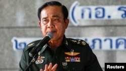 Tướng Prayuth Chan-ocha nói quân đội đã nắm quyền kiểm soát đất nước để giúp vãn hồi trật tự và đẩy mạnh cải cách chính trị.