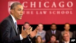 Tổng thống Barack Obama phát biểu tại Đại học Luật Chicago ở Chicago.