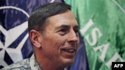 Thượng viện Hoa Kỳ đã chấp thuận việc bổ nhiệm Ðại tướng David Petraeus vào chức vụ Giám đốc CIA