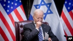 Chắc chắn ông Joe Biden biết rõ cả nội tình Israel rối ren, cũng như khả năng của Chính quyền Palestine yếu kém. 