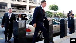 Ông Paul Manafort đến tòa án liên bang ở Washington vào ngày 15/6/2018.