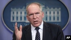 Cố vấn chống khủng bố của Tòa Bạch Ốc John Brennan hôm thứ Tư có mặt tại Libya để thảo luận về cuộc điều tra về cuộc tấn công với giới lãnh đạo Libya.