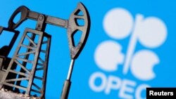 OPEC+ gồm các thành viên của Tổ chức các nước xuất khẩu dầu mỏ (OPEC) và các đồng minh bao gồm Nga.