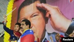 Quyền Tổng thống Nicolas Maduro trong một cuộc vận động tranh cử tại bang Lara. 