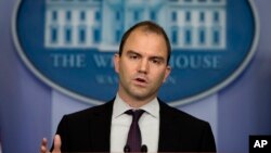 Phó Cố vấn An ninh Quốc gia Hoa Kỳ Ben Rhodes.