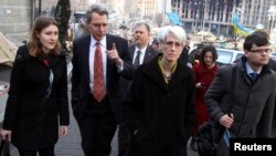 Wendy Sherman geçen ay Kiev'de temaslar yürütmüştü