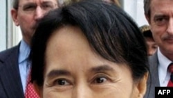 Bà Aung San Suu Kyi đã bị quản thúc tại gia trong phần lớn khoảng thời gian 20 năm qua