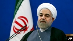 Tổng thống Hassan Rouhani cho biết những cuộc thương thuyết lâu nay đang đạt được những tiến bộ vào lúc hạn chót để có một thỏa thuận hoàn toàn đang đến gần, nhưng vẫn còn tồn tại một số vấn đề.