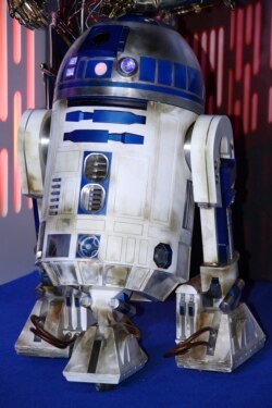 فلم کا روبوٹ کردار R2D2