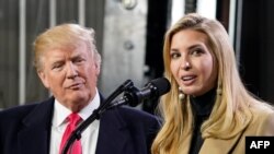 Tổng Thống Mỹ Donald Trump và con ái Ivanka Trump