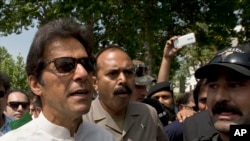 عمران خان (فائل فوٹو)