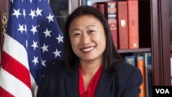 Thượng nghị sĩ tiểu bang California, Janet Nguyễn.