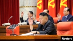 Lãnh tụ Bắc Triều Tiên Kim Jong Un tại cuộc họp Ban Chấp hành Trung ương của Đảng Lao động Triều Tiên, ngày 31/3/2013.