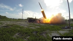 Hệ thống phòng thủ phi đạn THAAD.