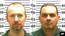 David Sweat (trái) và Richard Matt