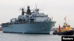 Tàu HMS Albion.