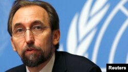 Ông Zeid Ra'ad al-Hussein phát biểu trong một cuộc họp báo tại trụ sở Liên Hiệp Quốc ở Geneva. (Ảnh tư liệu)