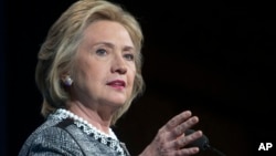 Cựu Ngoại trưởng Hoa Kỳ Hillary Rodham Clinton trong một buổi nói chuyện ở thủ đô Washington, 14/5/14