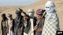 Những người bị tố cáo tuyển mộ nhân viên cho Taliban bị ra tòa