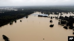 Bão Harvey hoành hành Texas